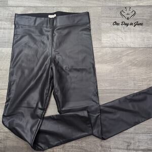 Max Studio Faux Leather Ankle Skinny Pants Size M